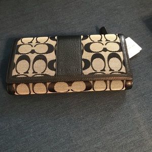 Coach wallet